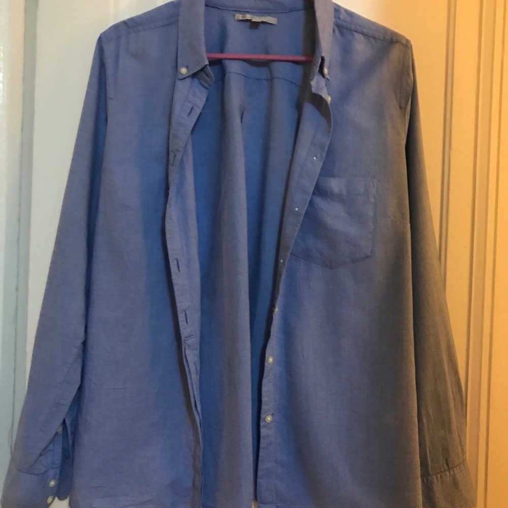 Gap Womens Light Blue Oxford Shirt